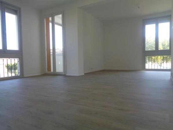 Location Appartement 3 pièces 74 m2 à Perpignan