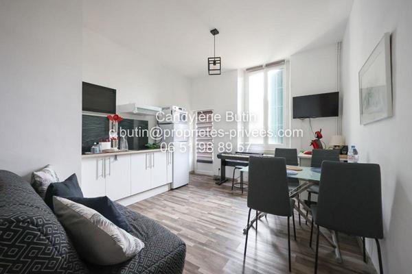 Élégante maison de Maitre en pierre de 320m2