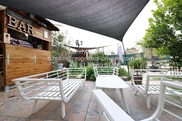 Élégante maison de Maitre en pierre de 320m2