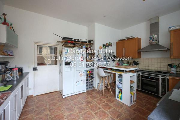 Élégante maison de Maitre en pierre de 320m2