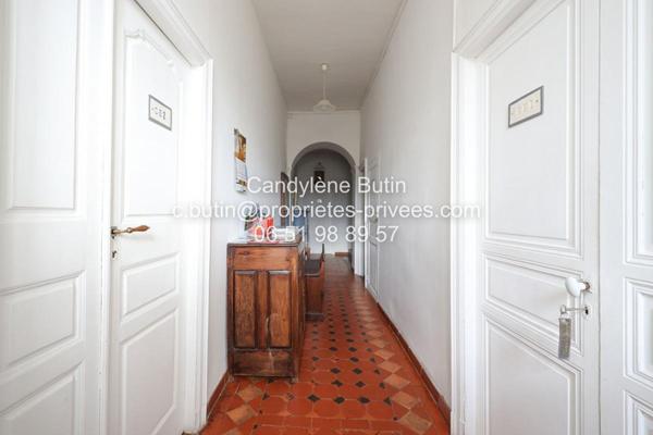 Élégante maison de Maitre en pierre de 320m2