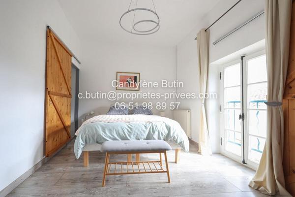 Élégante maison de Maitre en pierre de 320m2