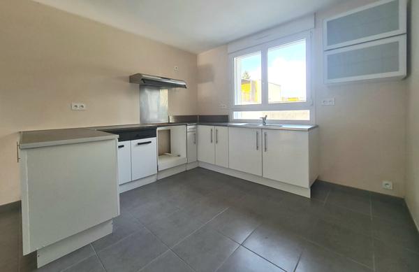 Maison Haute Goulaine 4 pièce(s) 90 m2,à 500 m du centre, au calme, environnement boisé !,  
Haute goulaine 44115