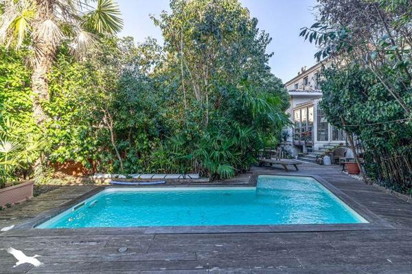 Maison à vendre |                                       Bordeaux |                                        6 pièces  |  206 m²