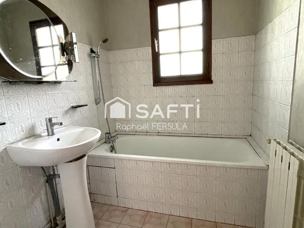 Pavillon T4 de plain-pied sous-sol complet
