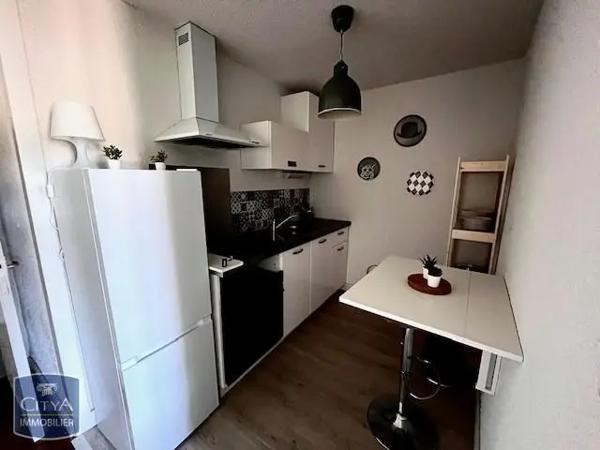 Appartement à louer 2 pièces 41.5m² Clermont-Ferrand (63000)