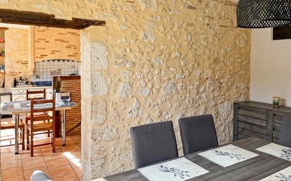 Maison à vendre    5 pièces •  Lectoure