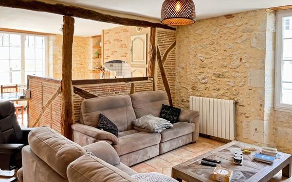 Maison à vendre    5 pièces •  Lectoure