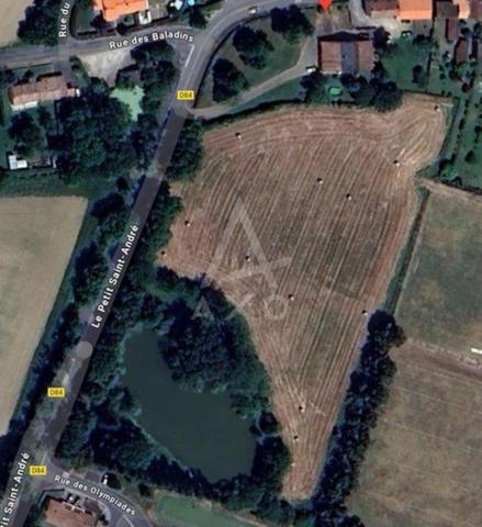 Champ + étang zone naturelle non constructible