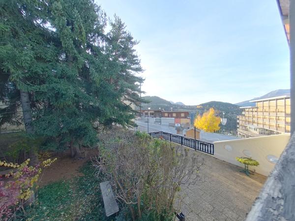 04400 LE SAUZE STUDETTE CENTRE STATION LE SAUZE