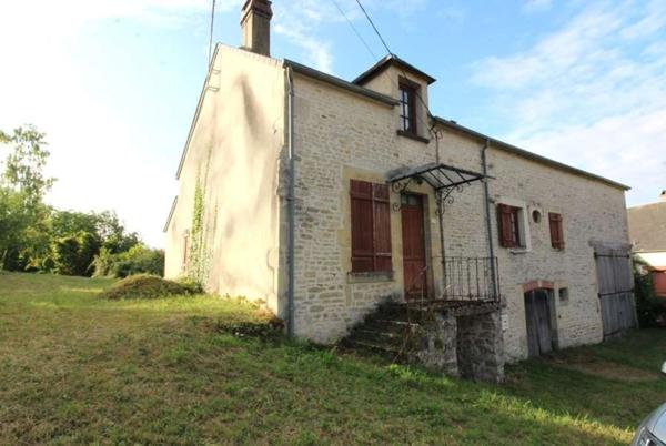 Maison à vendre 87 pièces proche de CLAMECY (58)