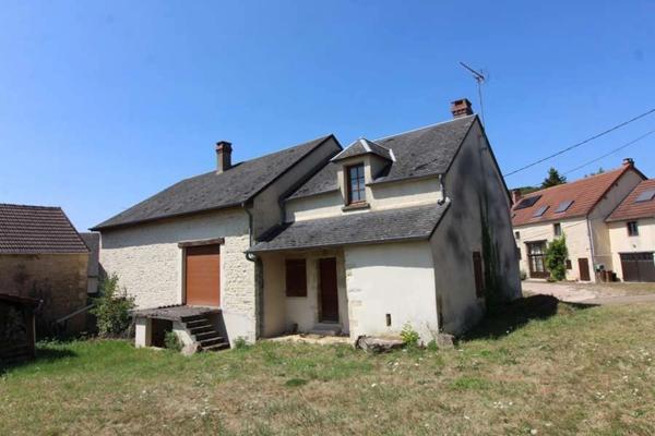 Maison à vendre 87 pièces proche de CLAMECY (58)