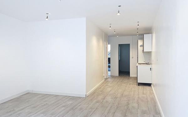 Appartement à vendre    3 pièces • 48,55 m2 Bourg-lès-Valence