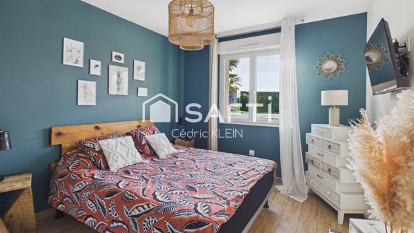 Pavillon plain-pied moderne avec piscine