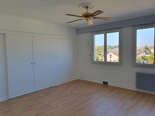 Location Appartement78 m² - 3 Pièces - MONTARGIS (45200)