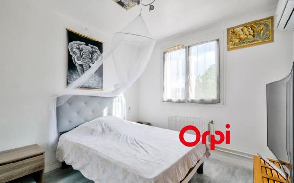 Appartement à vendre    4 pièces • 67,37 m2 Pierre-Bénite