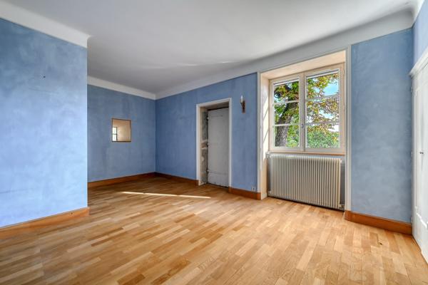 Limonest Propriété familiale dans un ecrin de verdure