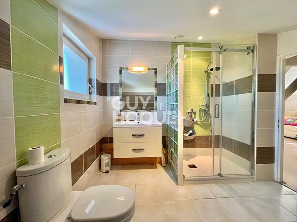 Ferme landaise rénovée, 5 chambres, piscine et dépendance