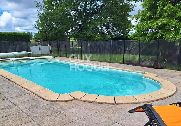 Ferme landaise rénovée, 5 chambres, piscine et dépendance