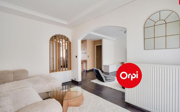 Appartement à vendre    4 pièces • 90 m2 Saint-Priest
