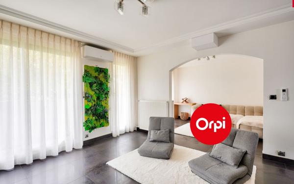 Appartement à vendre    4 pièces • 90 m2 Saint-Priest