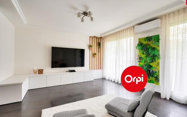 Appartement à vendre    4 pièces • 90 m2 Saint-Priest