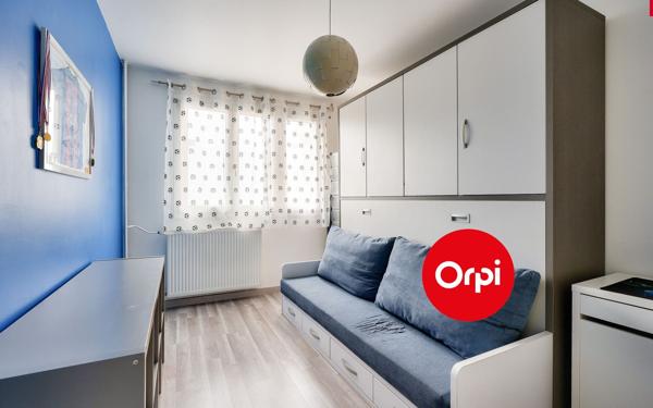 Appartement à vendre    4 pièces • 90 m2 Saint-Priest