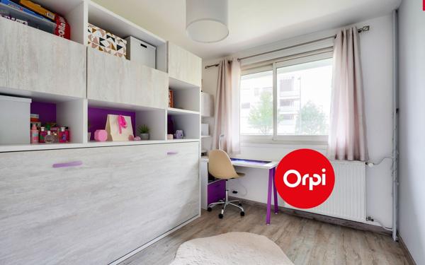 Appartement à vendre    4 pièces • 90 m2 Saint-Priest