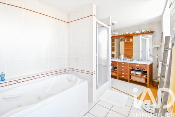 Maison à vendre 7 pièces 230 m² Lamballe-Armor