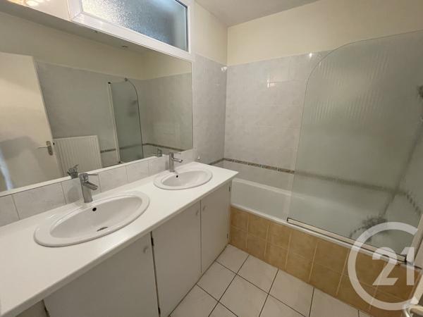 Maison à vendre  5 pièces - 93,16 m2 MONTGUYON - 17