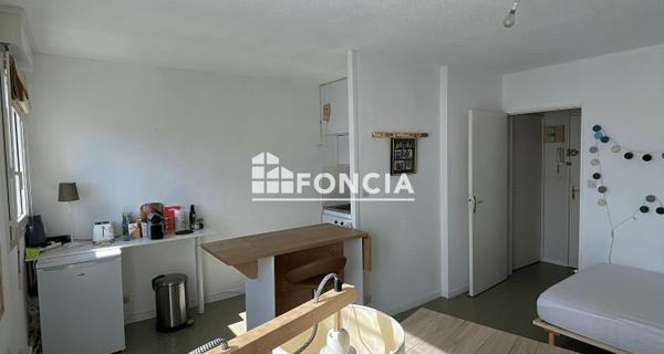 Location Studio 25.22 m² - Limoges 87000