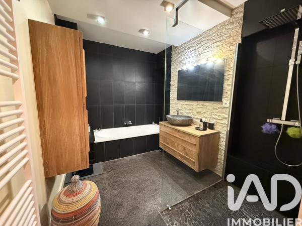 Appartement à vendre 3 pièces 66 m² Roubaix