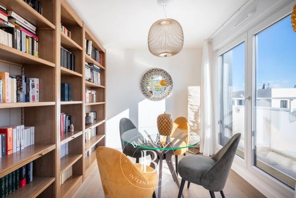 Saint-Germain-en-Laye, Appartement 2 Chambres -  83 m² à vendre