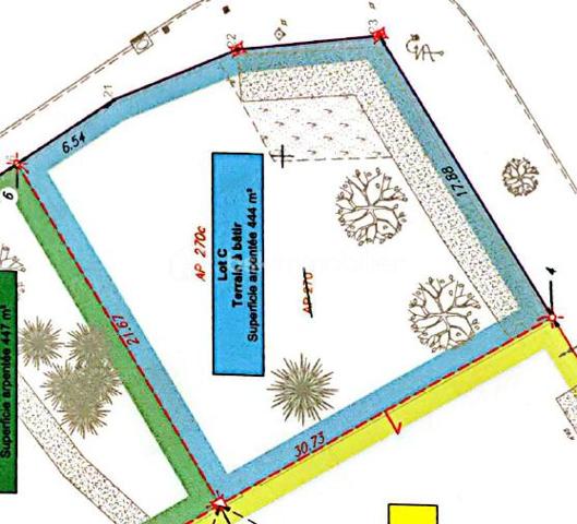 Terrain de 444 m²