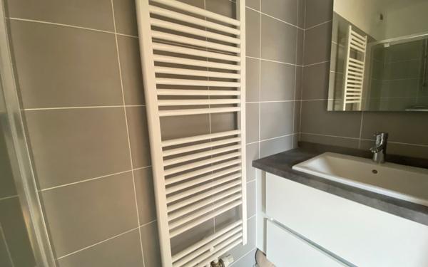 Appartement à vendre    4 pièces • 99,19 m2 Caluire-et-Cuire