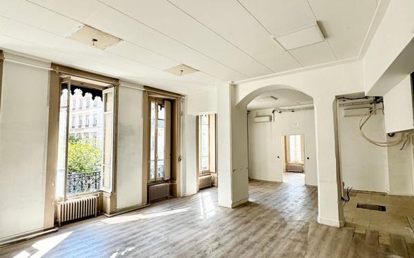 Appartement à vendre    4 pièces • 109 m2 Lyon 2