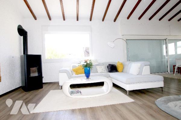 Maison à VANDOEUVRE LES NANCY offrant plusieurs possibilités, de 6 pièces, garage et jardin