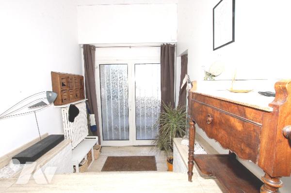 Maison à VANDOEUVRE LES NANCY offrant plusieurs possibilités, de 6 pièces, garage et jardin