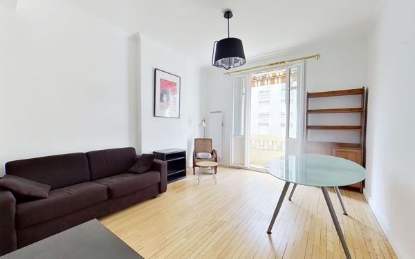 Appartement à louer    2 pièces •  Lyon 6