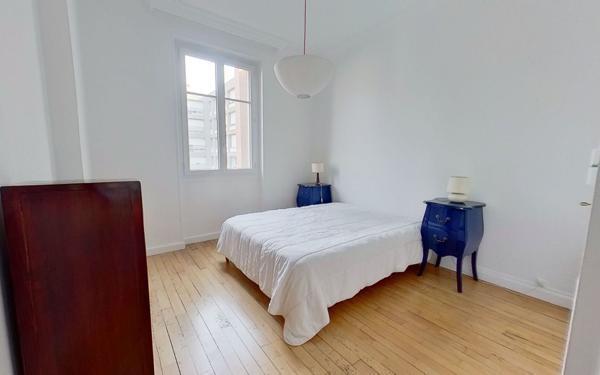 Appartement à louer    2 pièces •  Lyon 6