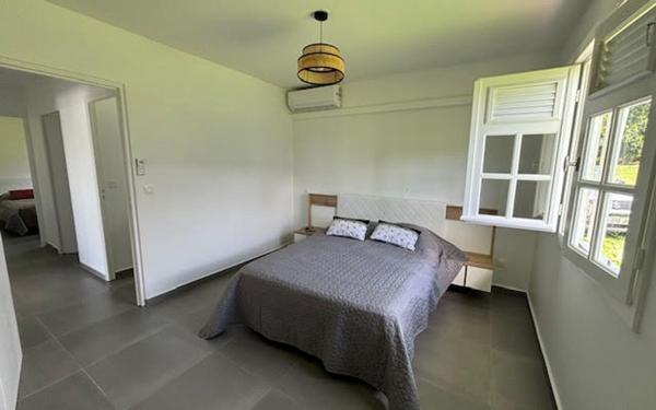 Maison à vendre    4 pièces • 110 m2 Saint-François