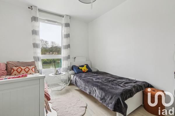 Appartement 3 pièces de 65 m² à Saulx-les-Chartreux (91160)