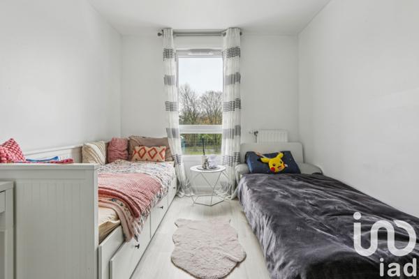 Appartement 3 pièces de 65 m² à Saulx-les-Chartreux (91160)