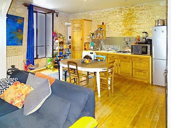 Immeuble Montignac Lascaux 6 pièce(s) 121.98 m2