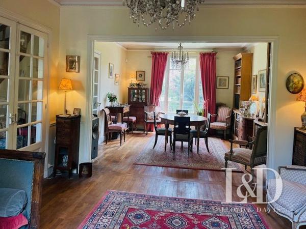 Ravissante maison à St Cloud quartier Montretout