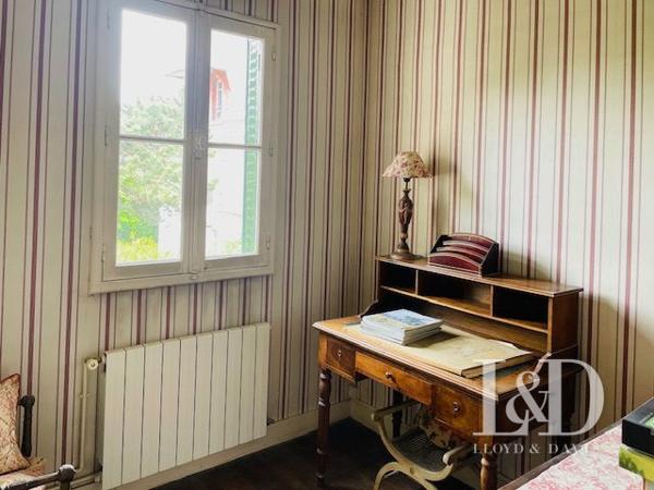 Ravissante maison à St Cloud quartier Montretout