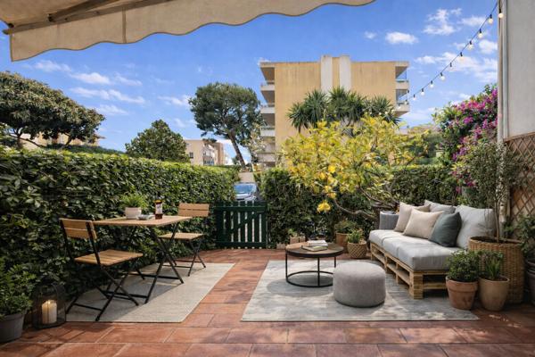 Le Cannet - 2 pièces traversant en rez-de-jardin avec parking