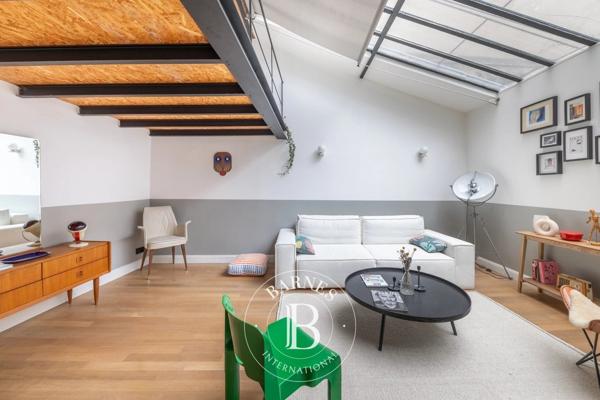 Paris 18ème, Maison de ville  61 m² à vendre