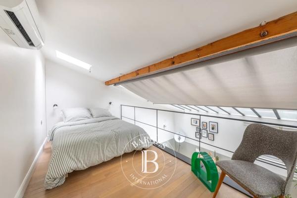 Paris 18ème, Maison de ville  61 m² à vendre