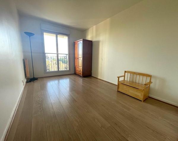 Location / Appartement T3